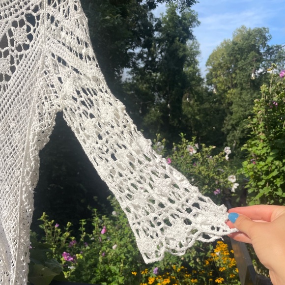 Open Back Crochet Cover Up - Picture 2 of 10